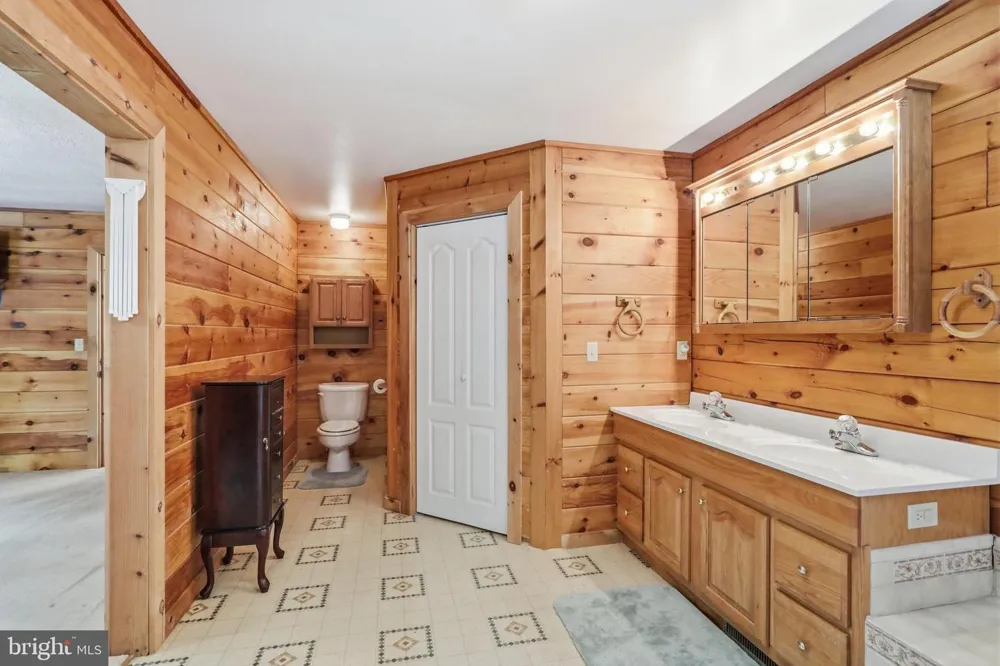13268 UPPER STRASBURG ROAD Upperstrasburg, PA 17265