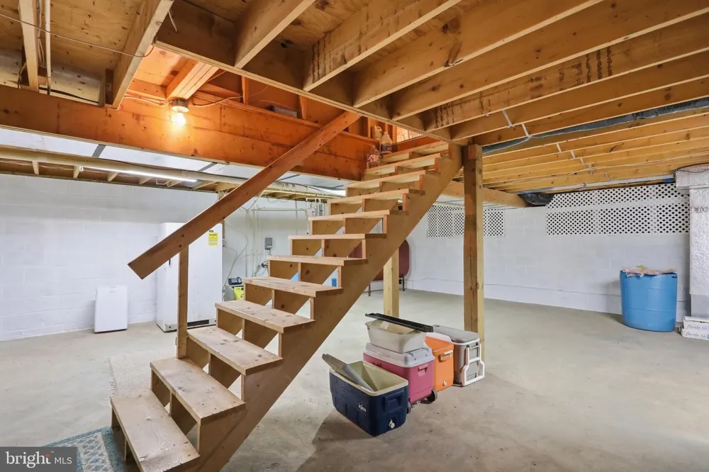 13268 UPPER STRASBURG ROAD Upperstrasburg, PA 17265