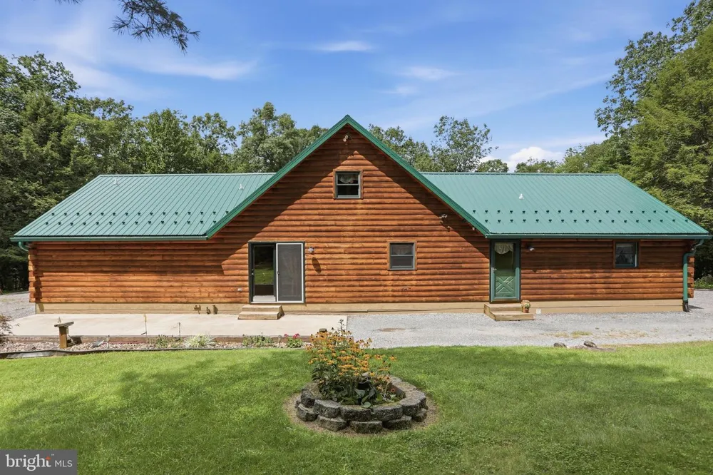 13268 UPPER STRASBURG ROAD Upperstrasburg, PA 17265