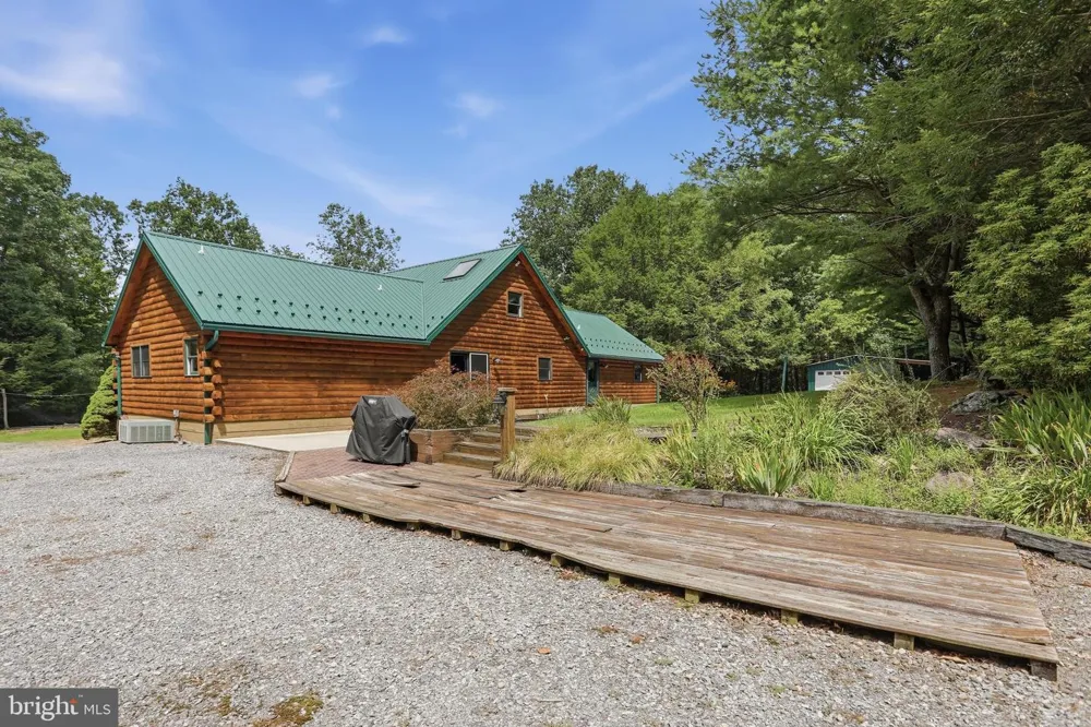 13268 UPPER STRASBURG ROAD Upperstrasburg, PA 17265