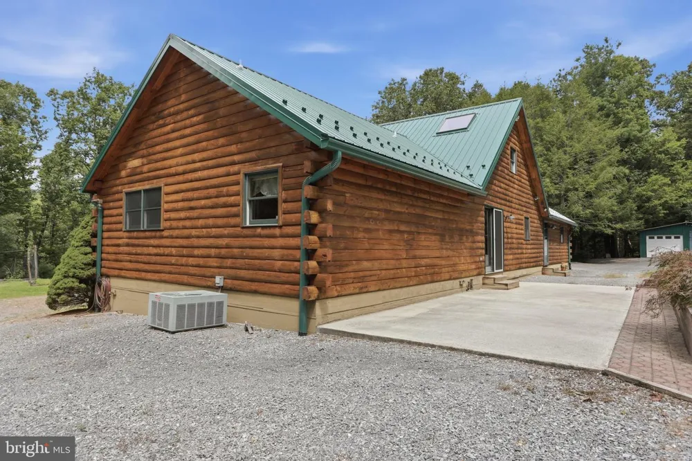 13268 UPPER STRASBURG ROAD Upperstrasburg, PA 17265