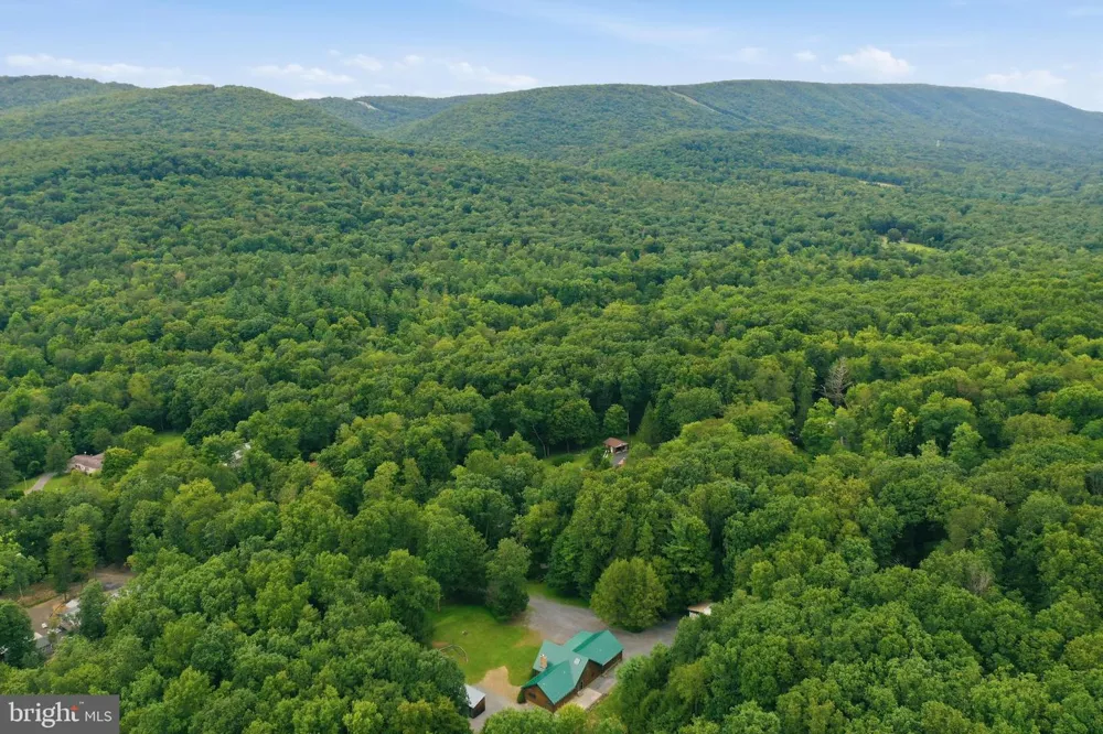 13268 UPPER STRASBURG ROAD Upperstrasburg, PA 17265