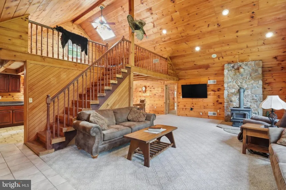 13268 UPPER STRASBURG ROAD Upperstrasburg, PA 17265