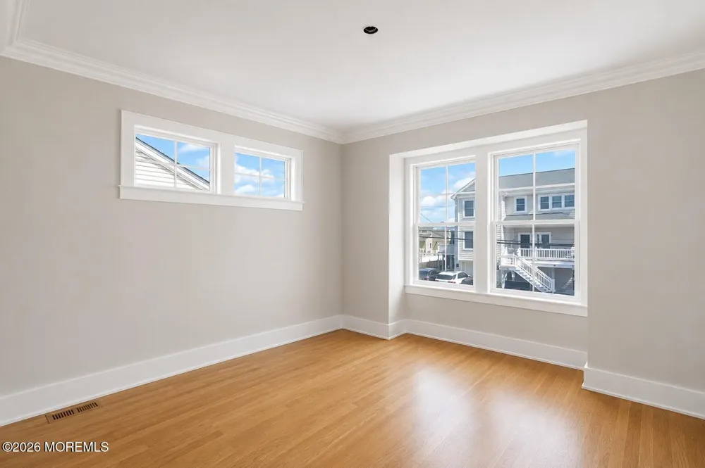 24 W Carolina Avenue Long Beach, NJ 08008