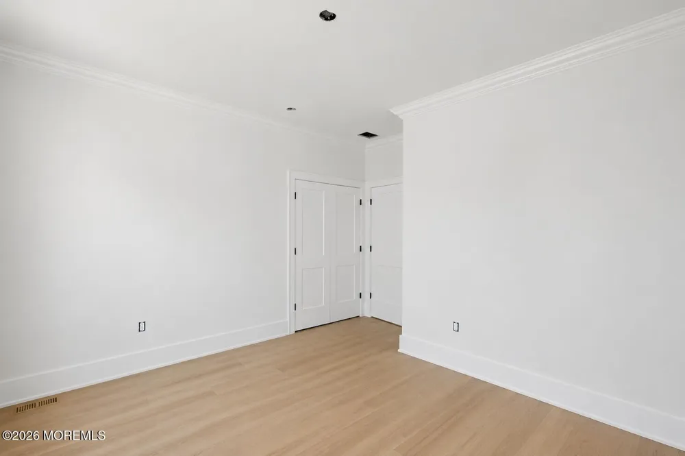 24 W Carolina Avenue Long Beach, NJ 08008