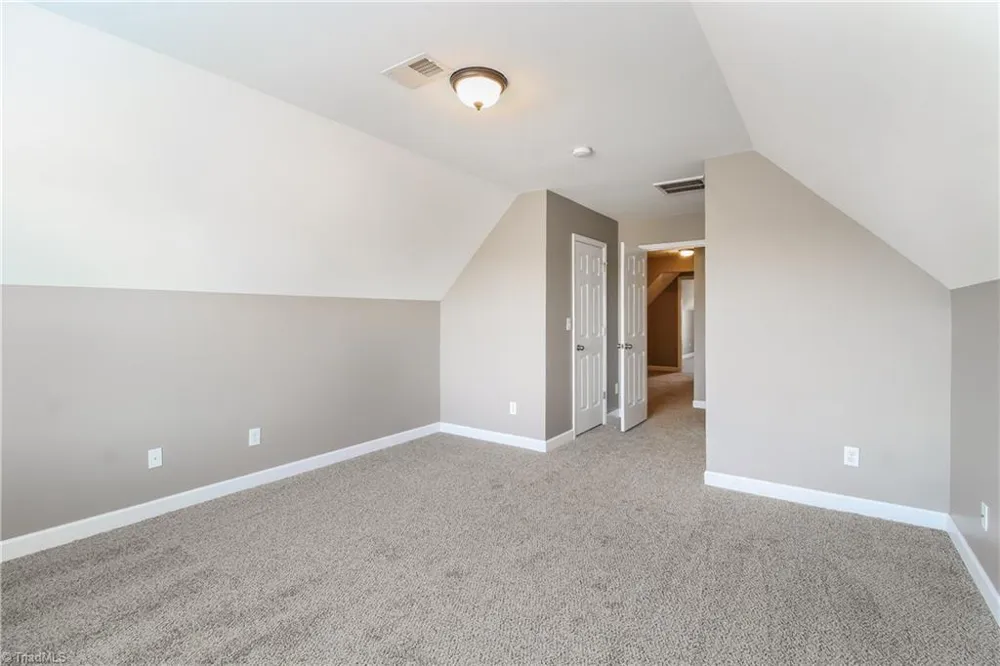 4512 Treebark Lane High Point, NC 27265