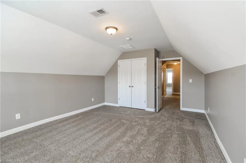 4512 Treebark Lane High Point, NC 27265