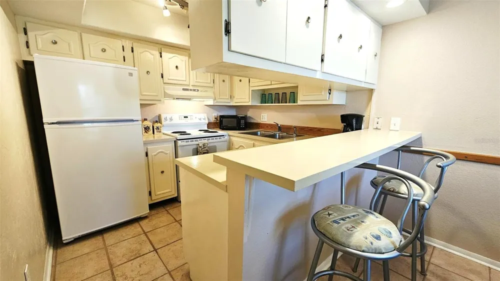 3586 CAPEHAZE DRIVE #B4 Rotonda West, FL 33947