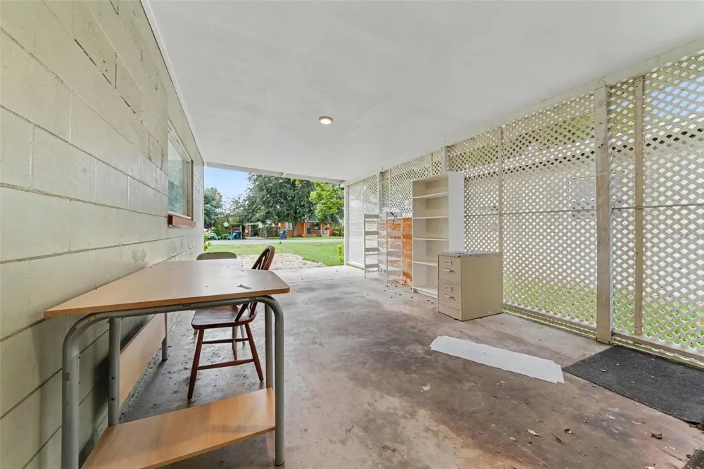 1941 OGLESBY AVENUE Winter Park, FL 32789