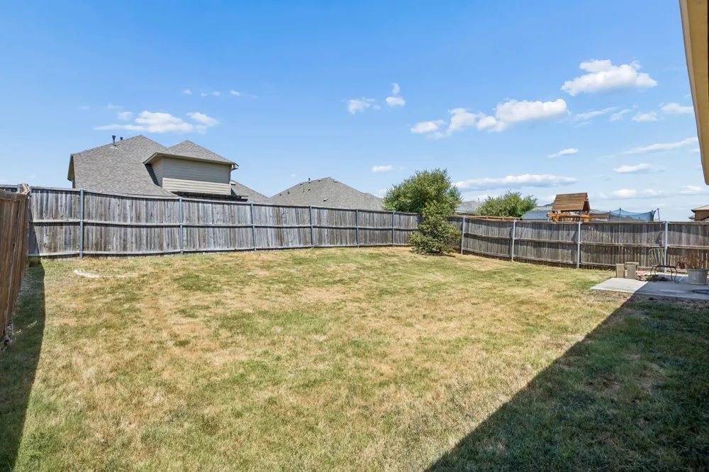 1605 Ridge Creek Lane Aubrey, TX 76227