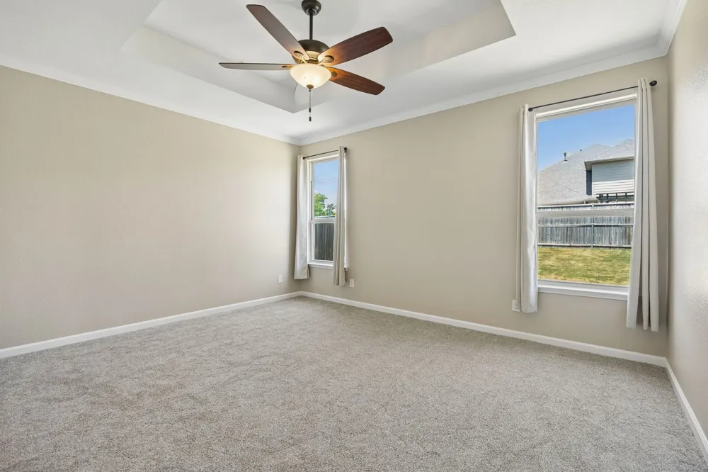 1605 Ridge Creek Lane Aubrey, TX 76227