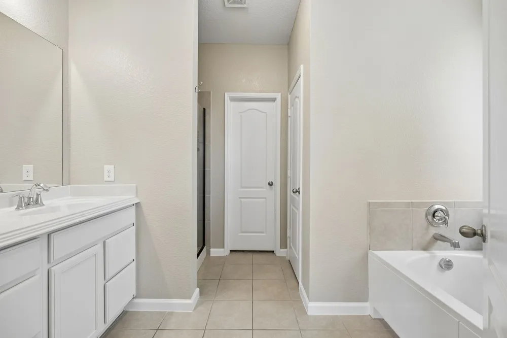 1605 Ridge Creek Lane Aubrey, TX 76227