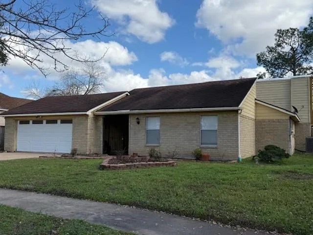 15123 Chasehill Drive Missouri City, TX 77489