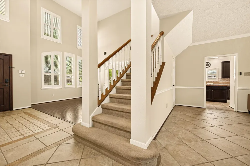 412 Melodywood Drive Friendswood, TX 77546