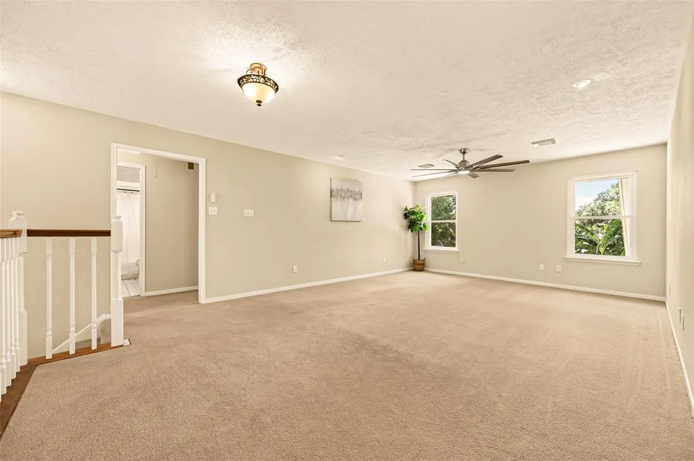 412 Melodywood Drive Friendswood, TX 77546