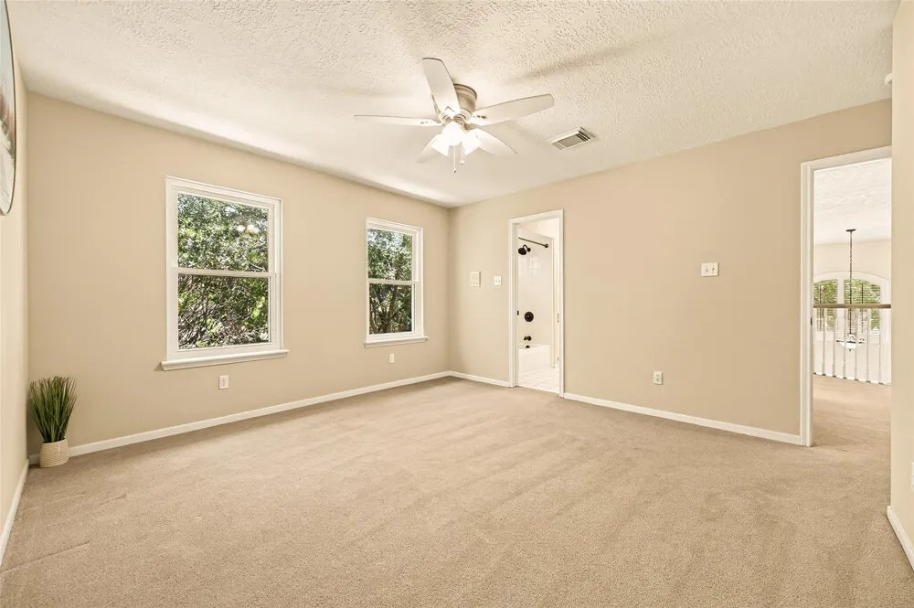 412 Melodywood Drive Friendswood, TX 77546