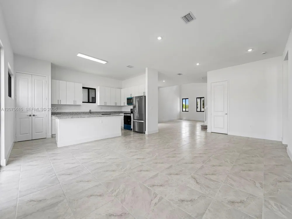 18911 SW 317th Ter Homestead, FL 33030
