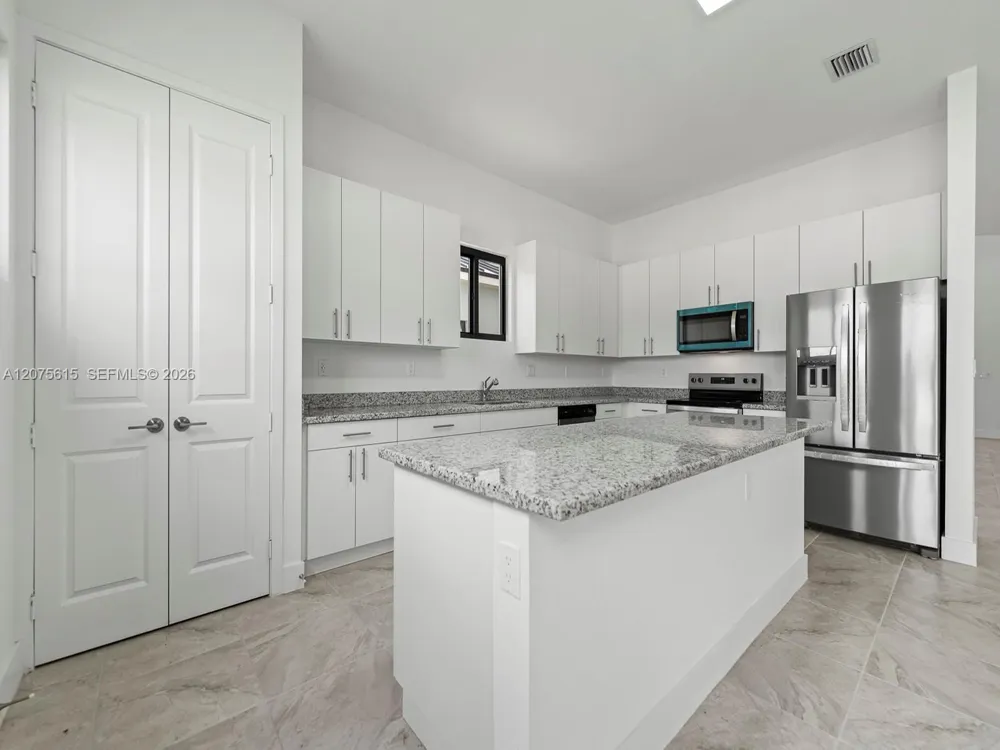 18911 SW 317th Ter Homestead, FL 33030