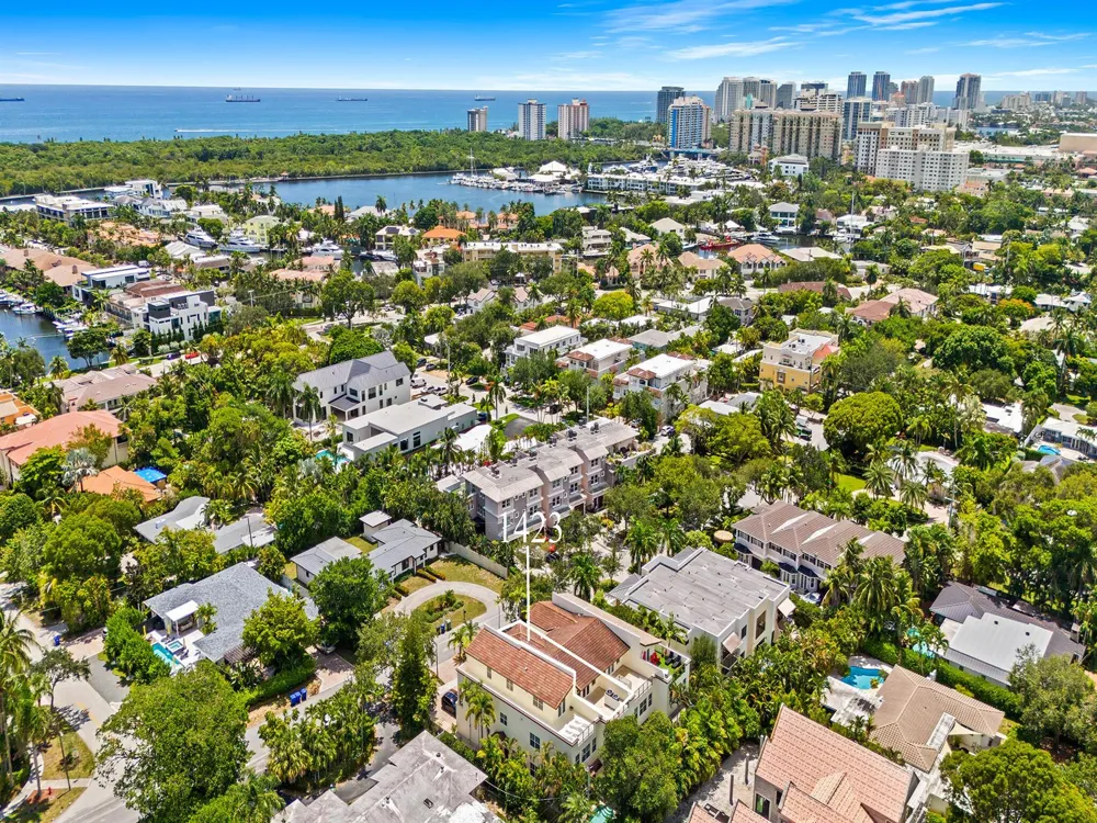 1423 NE 26th Avenue #1423 Fort Lauderdale, FL 33304