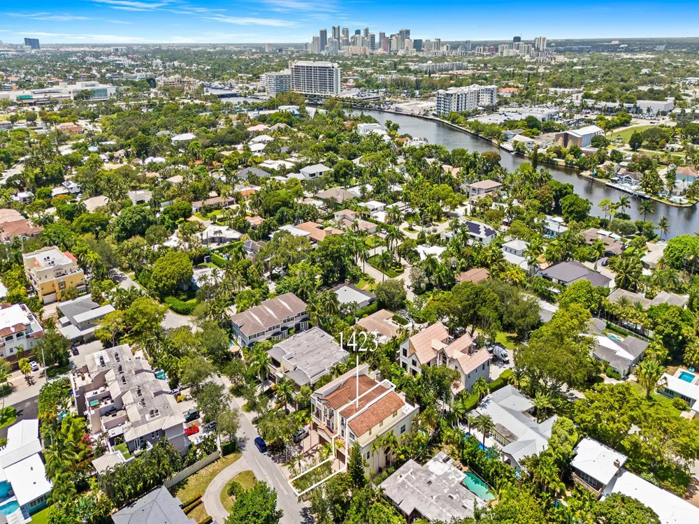 1423 NE 26th Avenue #1423 Fort Lauderdale, FL 33304