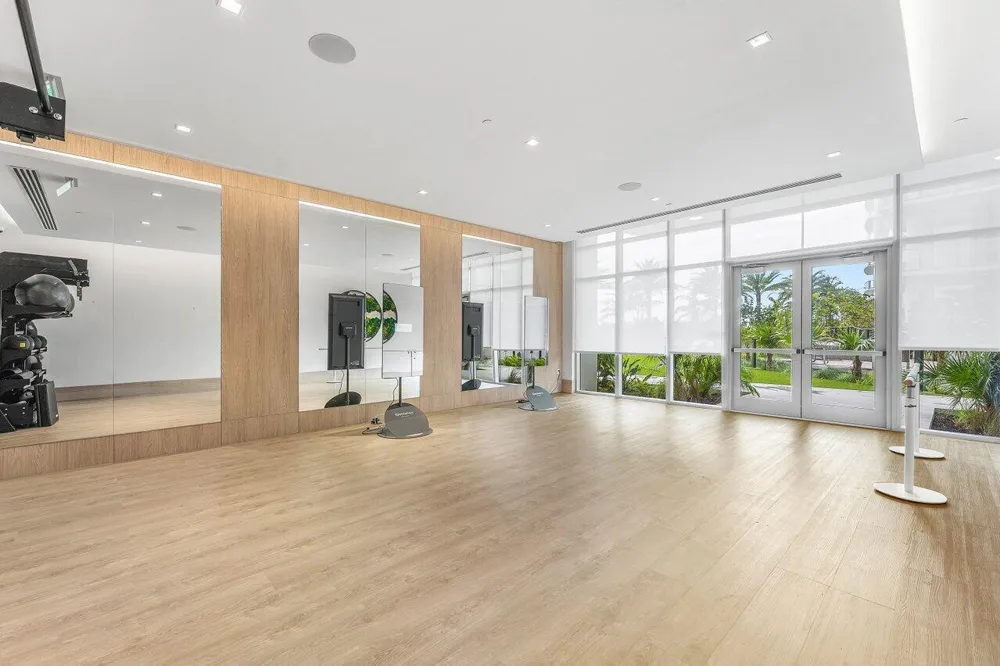 220 LAKE SHORE DRIVE #702 Lake Park, FL 33403