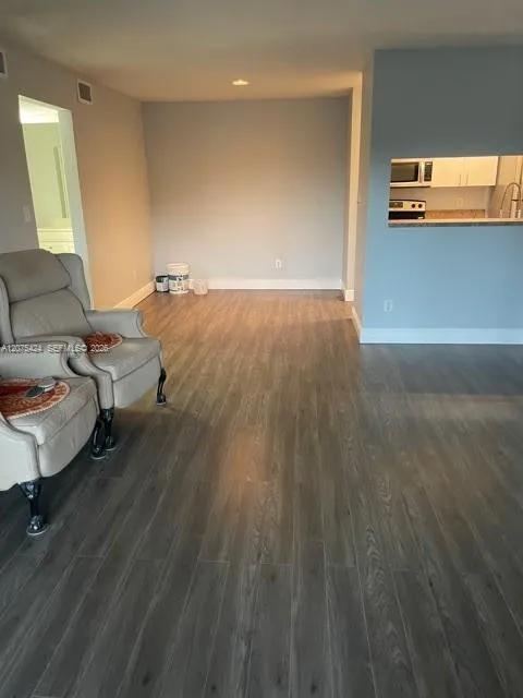 927 Riverside Dr #326 Coral Springs, FL 33071