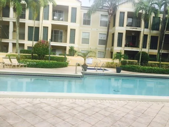 927 Riverside Dr #326 Coral Springs, FL 33071