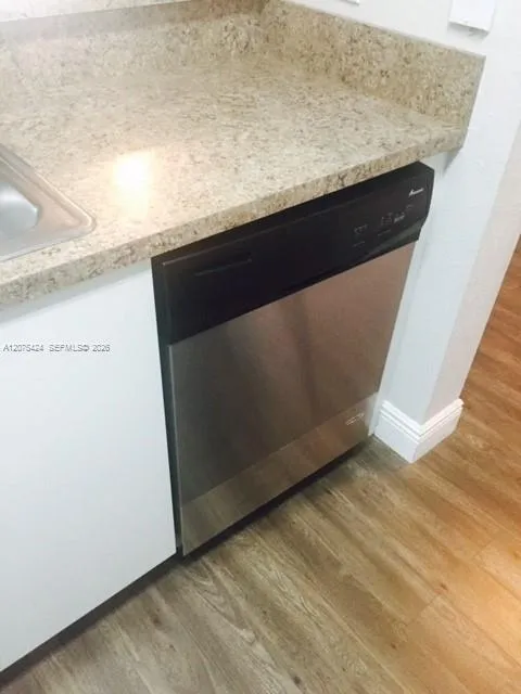 927 Riverside Dr #326 Coral Springs, FL 33071