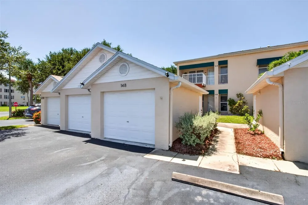 6330 99TH WAY #14B St Petersburg, FL 33708