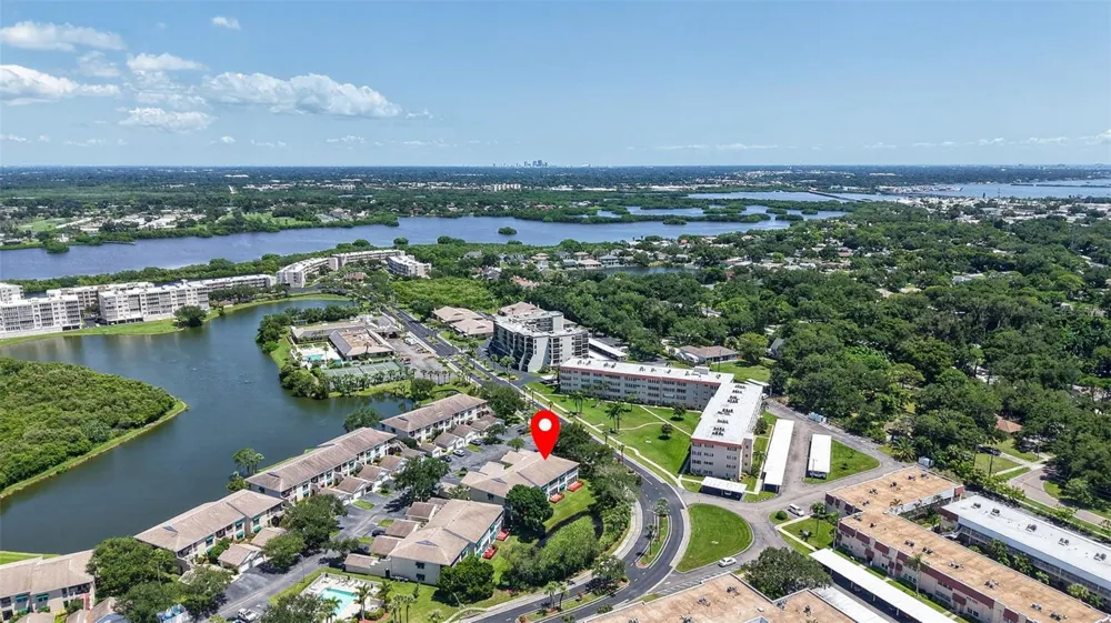 6330 99TH WAY #14B St Petersburg, FL 33708