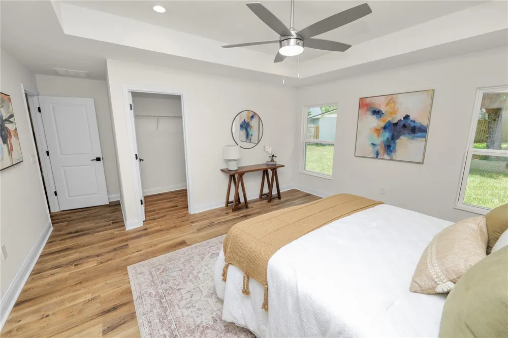 23 8TH ST S Eagle Lake, FL 33839