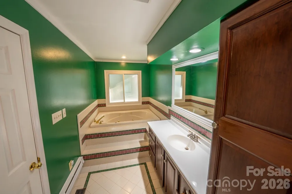 4904 Willow Pond Road Clover, SC 29710