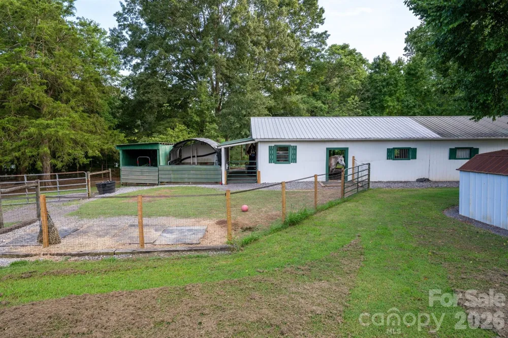 4904 Willow Pond Road Clover, SC 29710