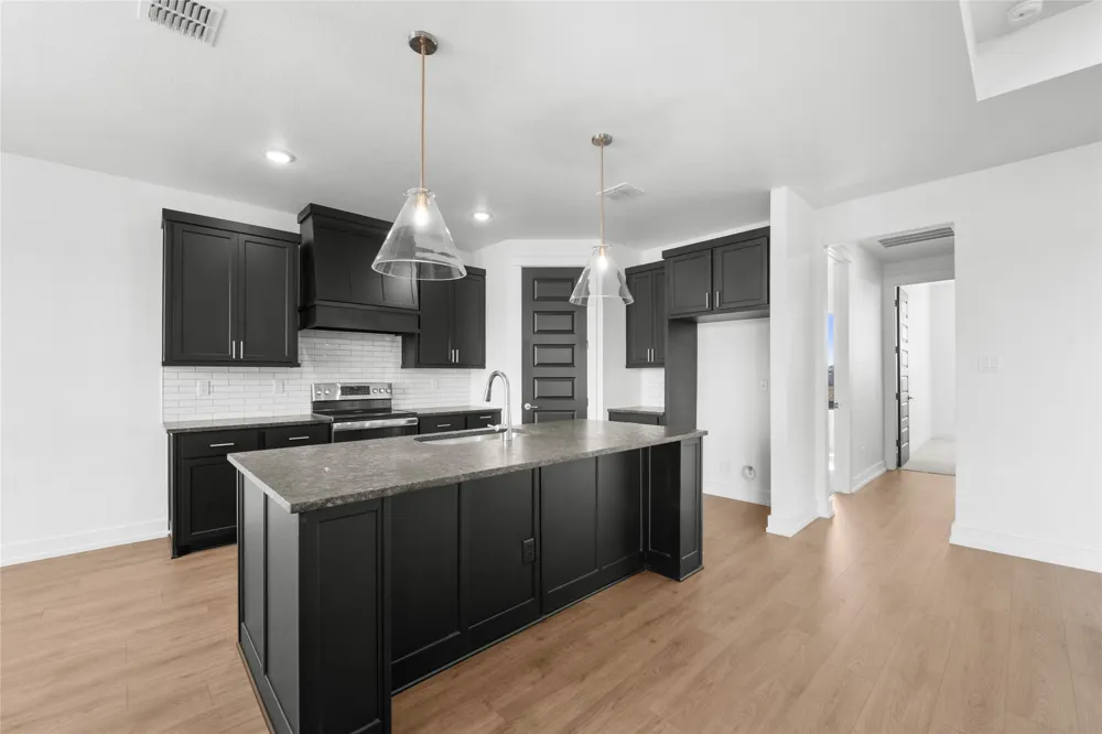 318 Boots Court Lorena, TX 76655
