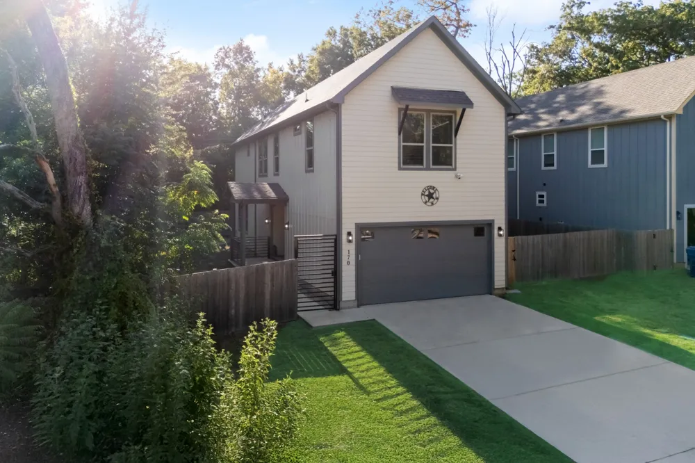 170 Sierra Madre Street Payne Springs, TX 75156