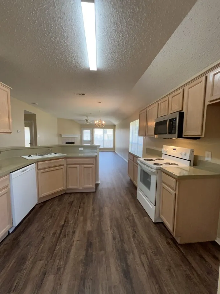 1509 Killdee Court DeSoto, TX 75115