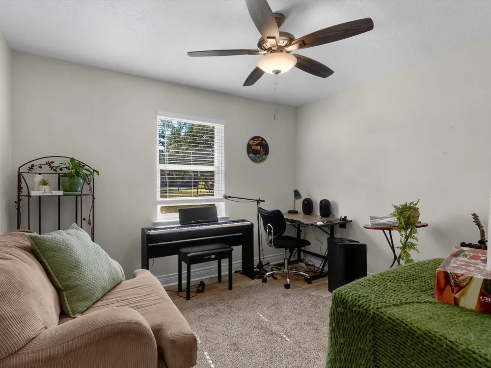 53 Parker Creek Road Huntsville, TX 77320