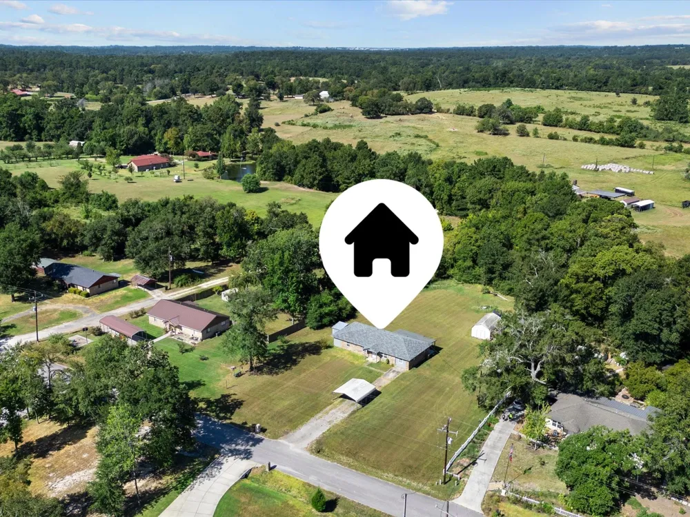 53 Parker Creek Road Huntsville, TX 77320