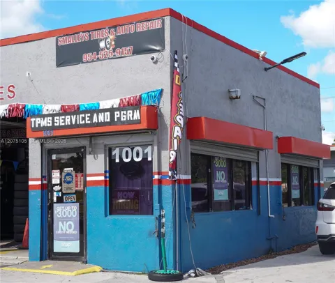 1001 W Sunrise Blvd