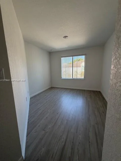 4729 SW 63rd Ln #4 Davie, FL 33314