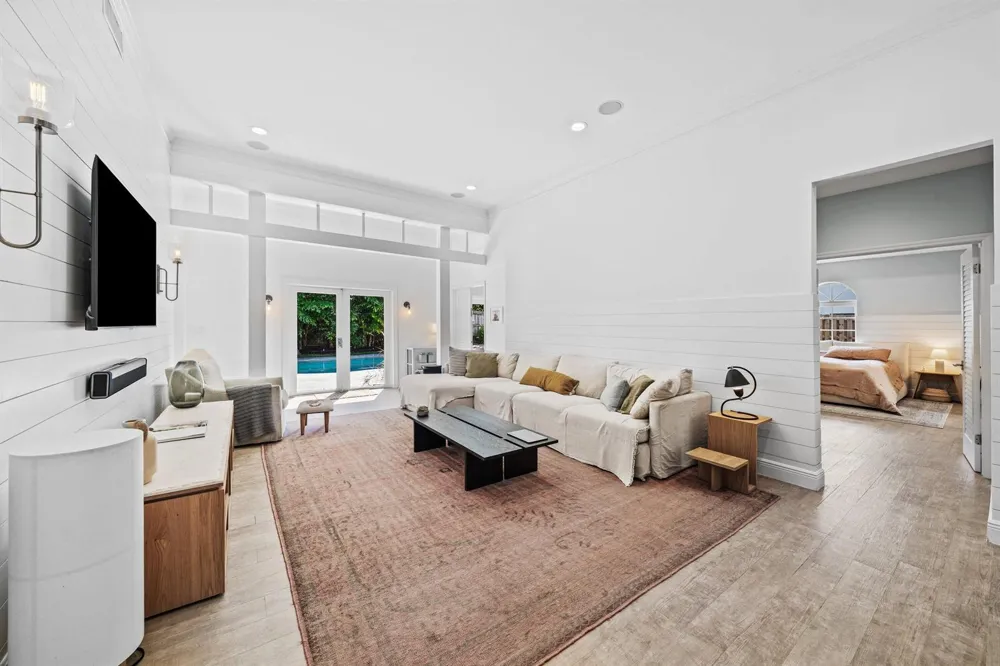 2815 HAMPTON CIRCLE E Delray Beach, FL 33445