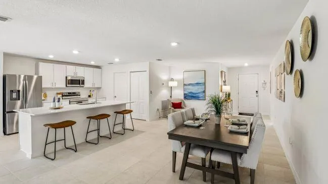 8465 96TH AVENUE Vero Beach, FL 32967