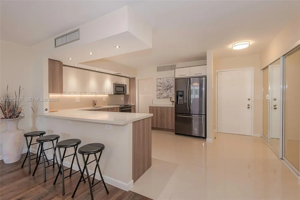 600 Three Islands Blvd #521 Hallandale Beach, FL 33009
