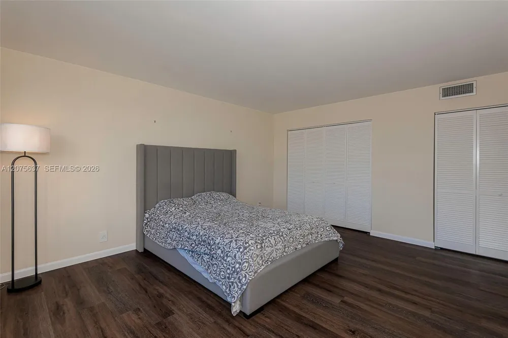 600 Three Islands Blvd #521 Hallandale Beach, FL 33009