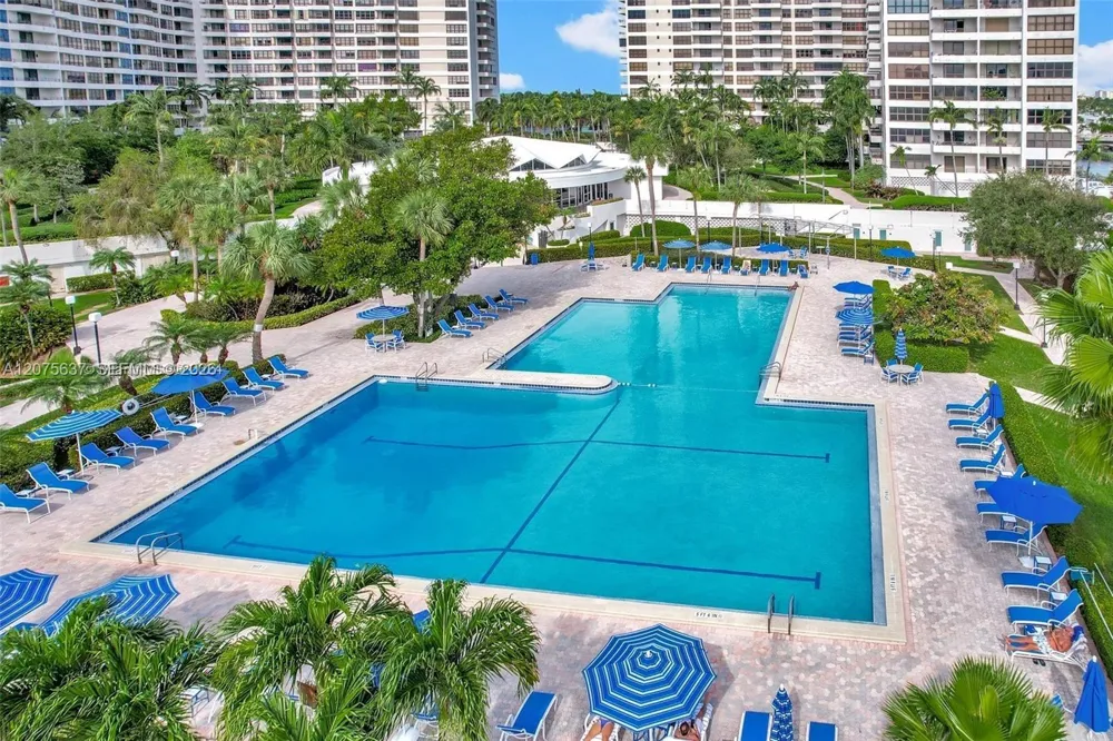 600 Three Islands Blvd #521 Hallandale Beach, FL 33009