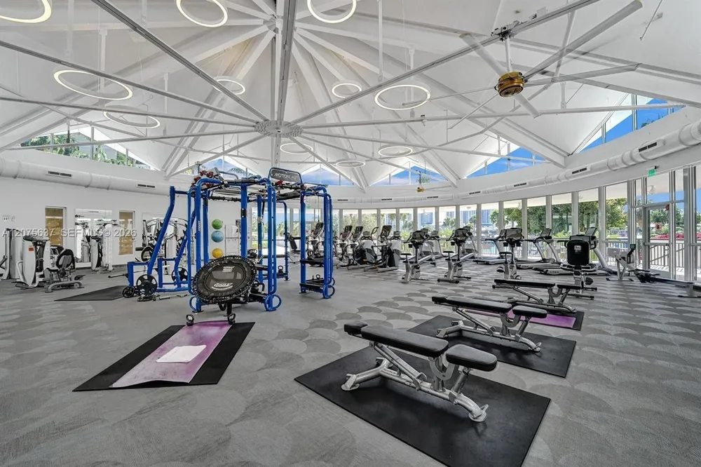 600 Three Islands Blvd #521 Hallandale Beach, FL 33009