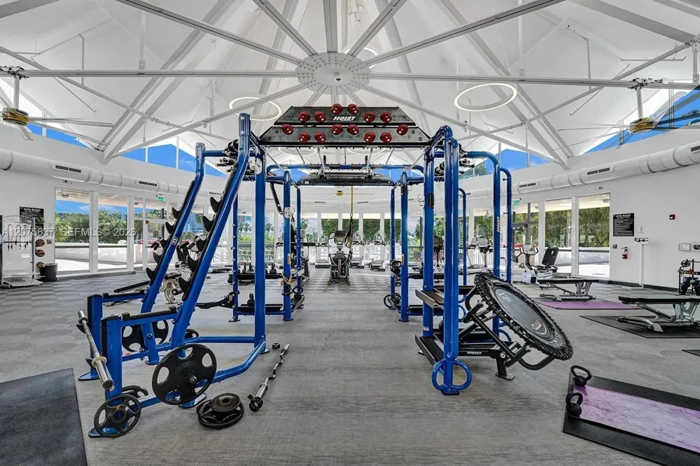 600 Three Islands Blvd #521 Hallandale Beach, FL 33009
