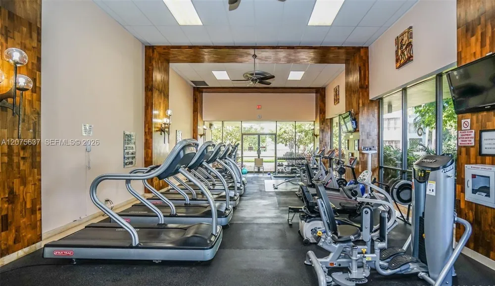 600 Three Islands Blvd #521 Hallandale Beach, FL 33009