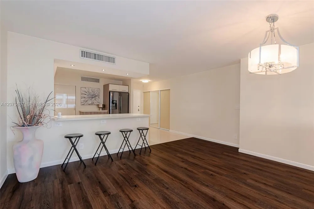 600 Three Islands Blvd #521 Hallandale Beach, FL 33009