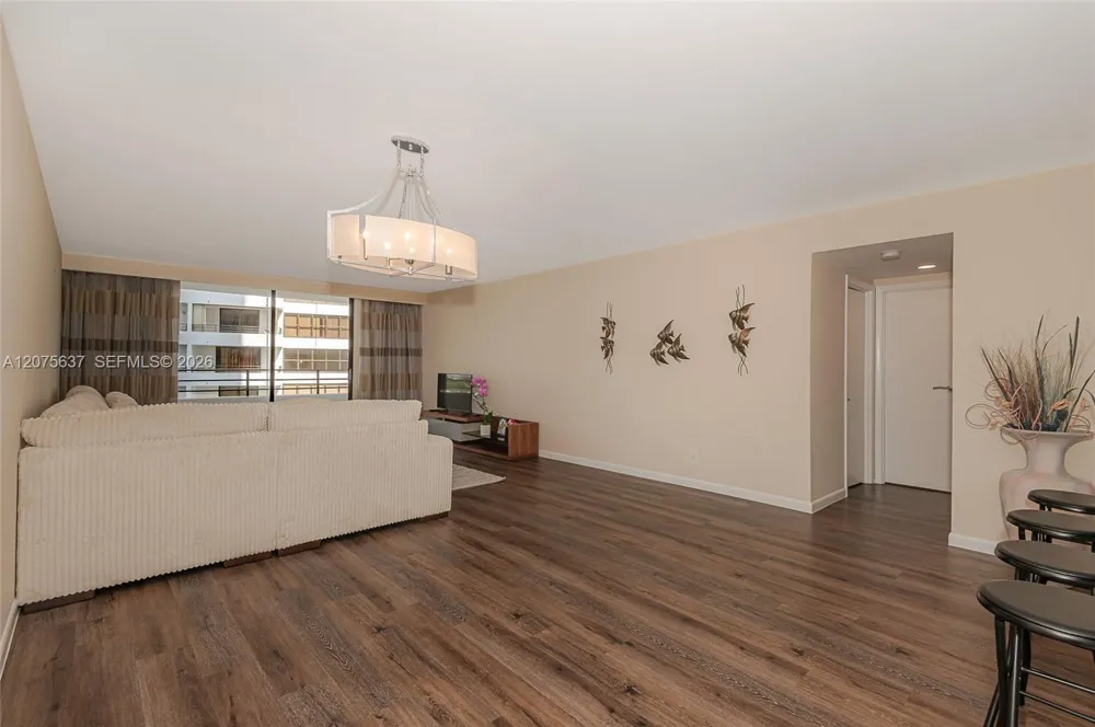 600 Three Islands Blvd #521 Hallandale Beach, FL 33009